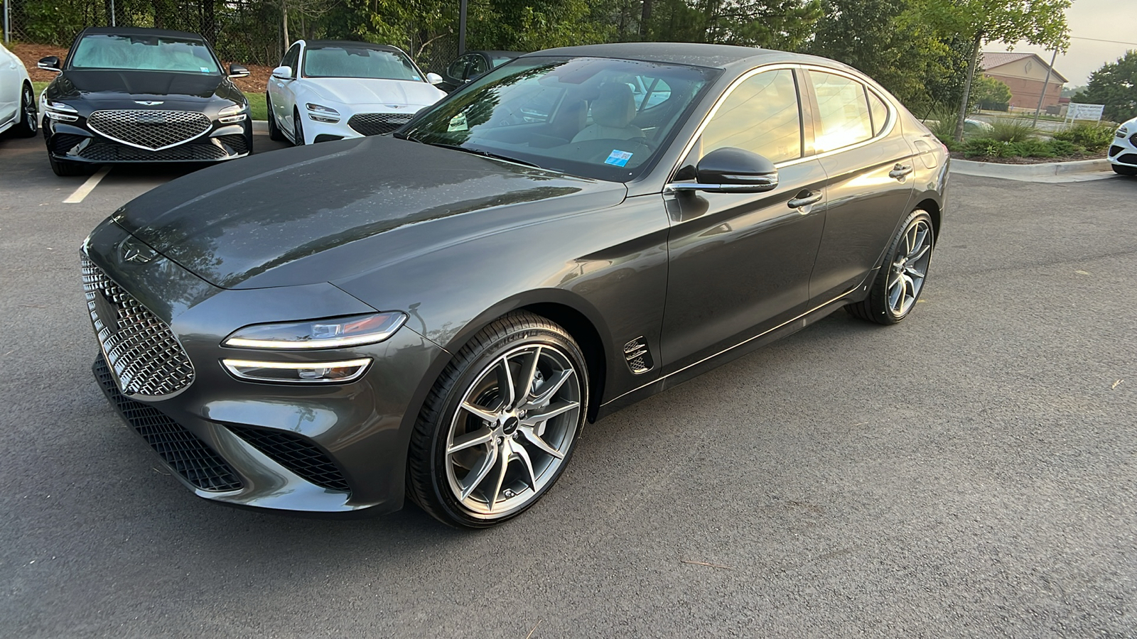 2025 Genesis G70 2.5T 3