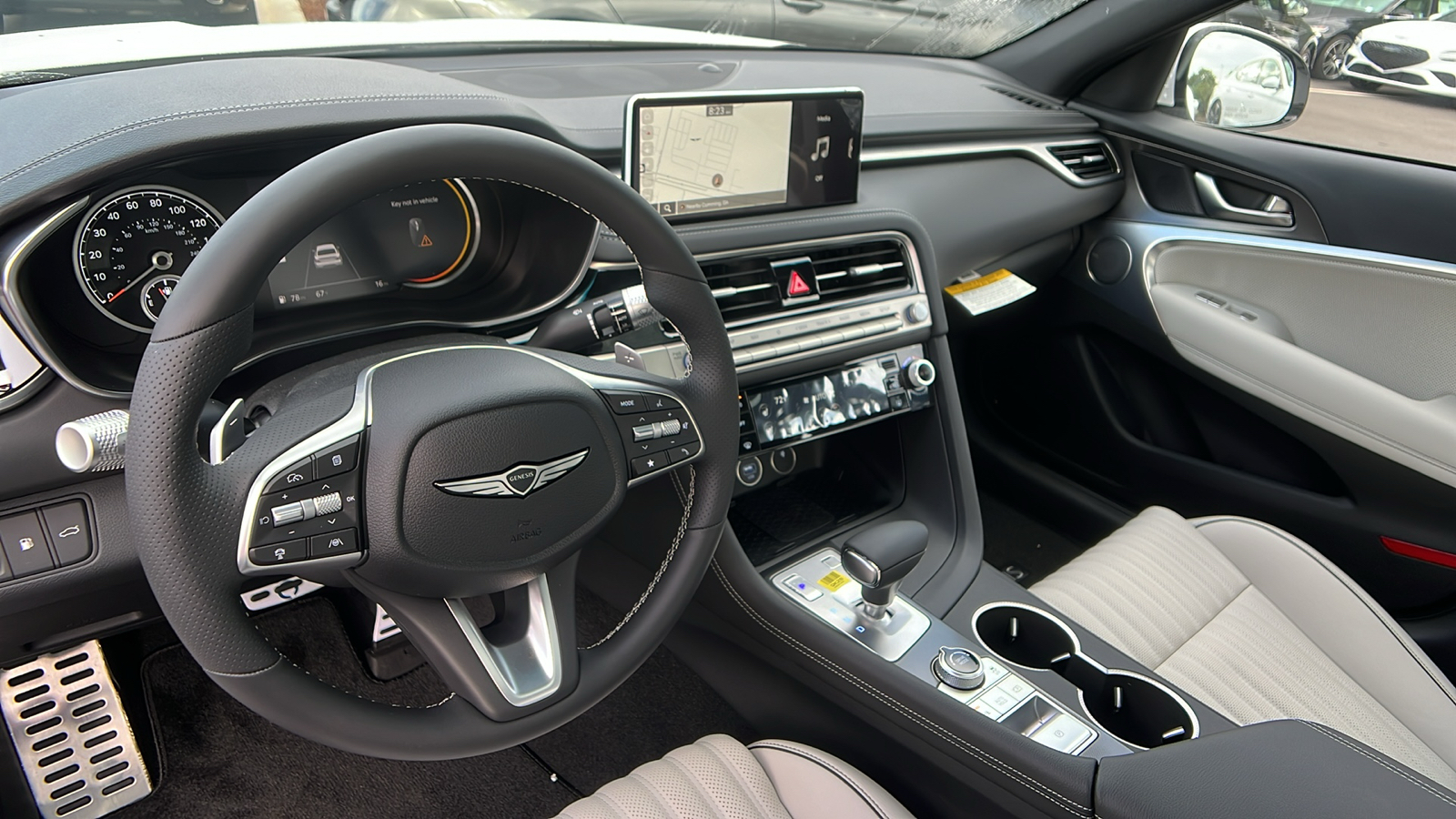 2025 Genesis G70 3.3T Sport Advanced 16