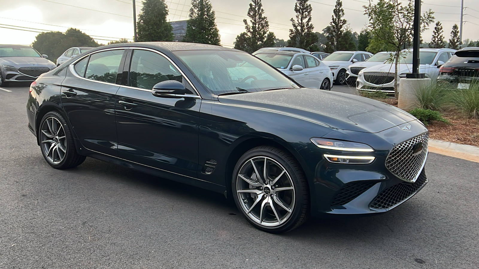 2025 Genesis G70 2.5T 1