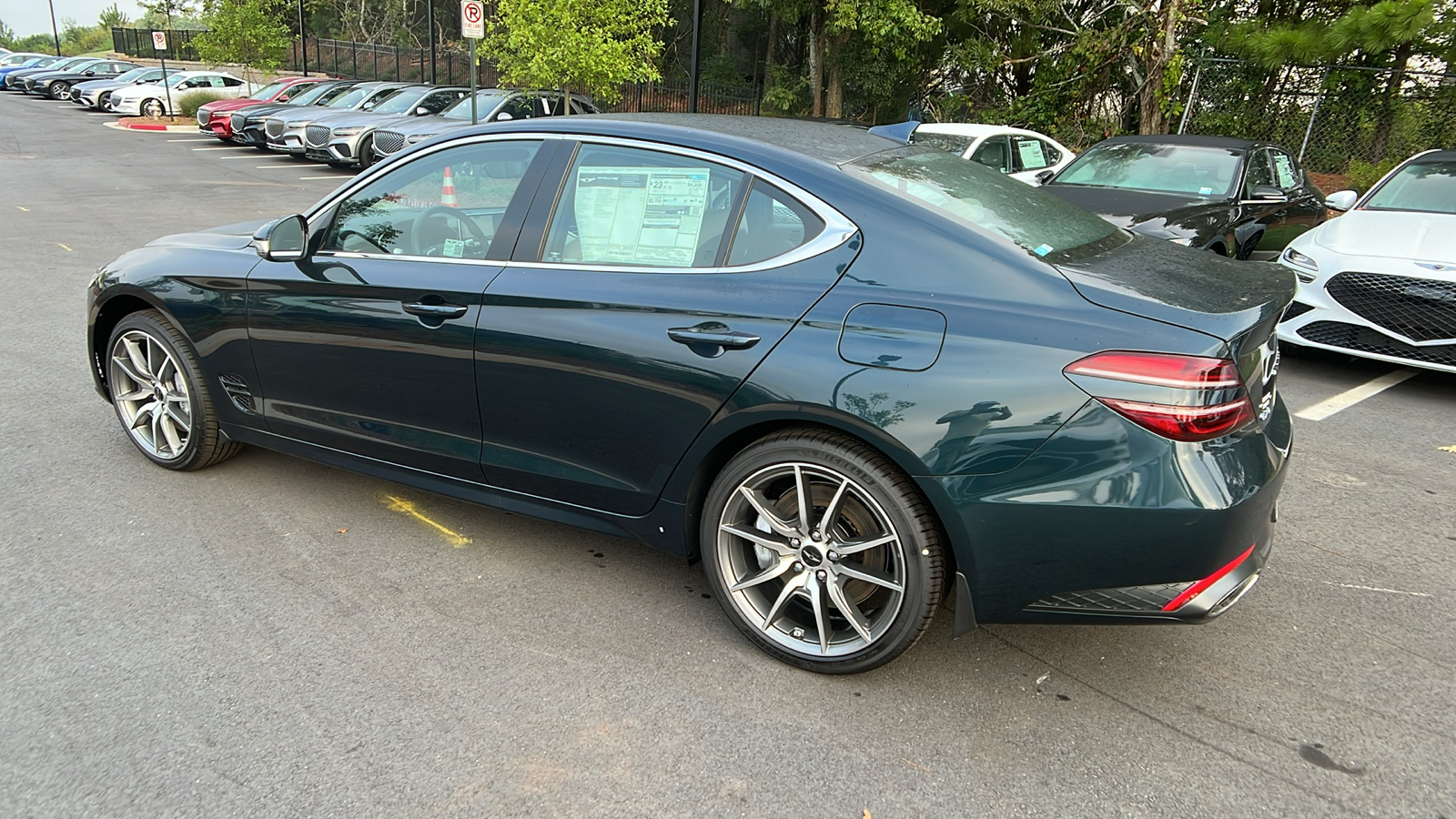 2025 Genesis G70 2.5T 5