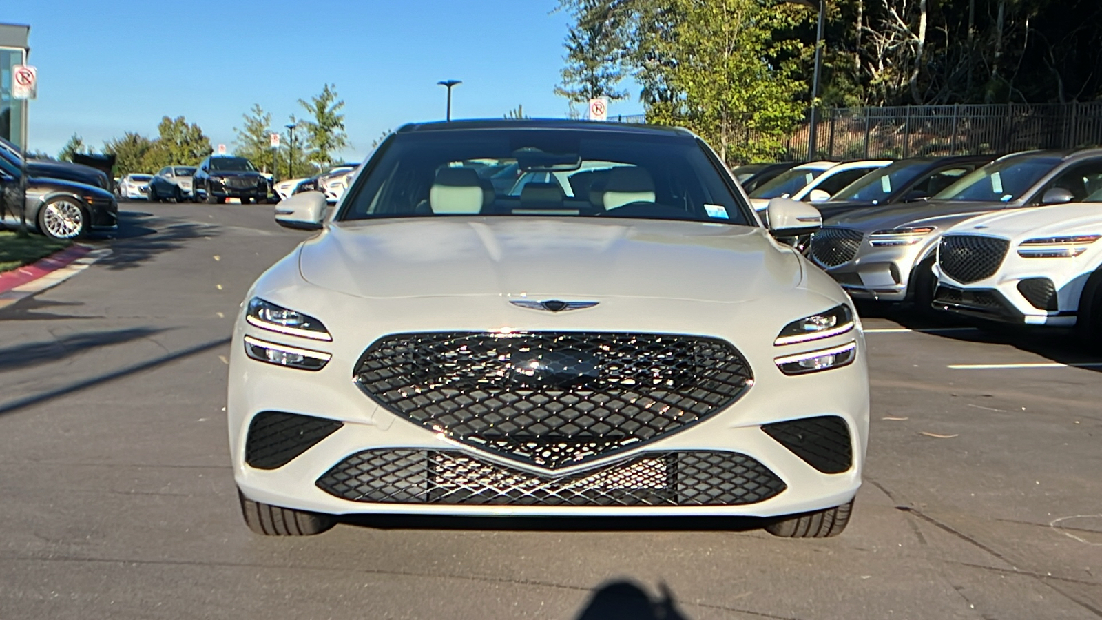 2025 Genesis G70 2.5T 2