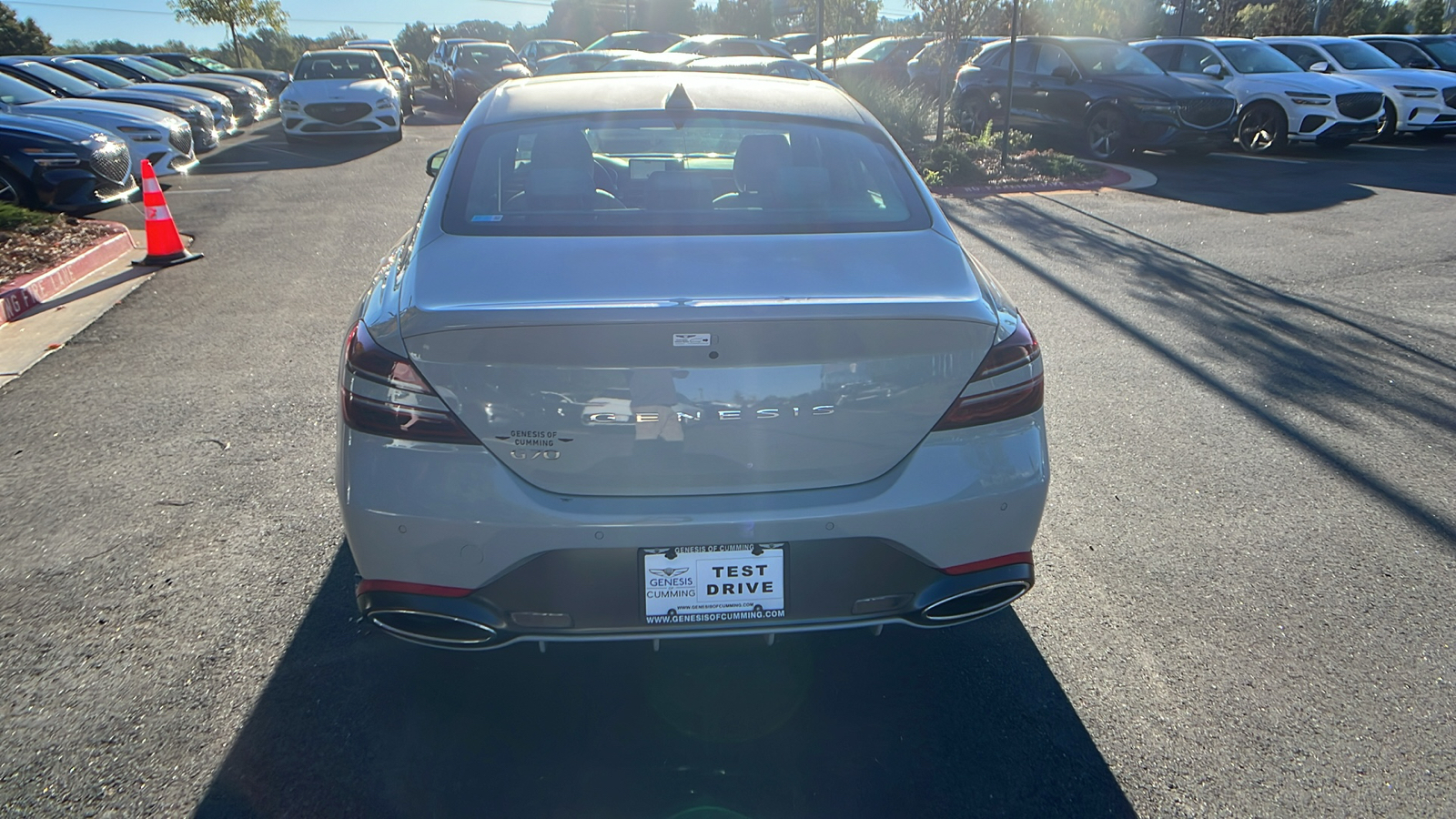 2025 Genesis G70 2.5T 6