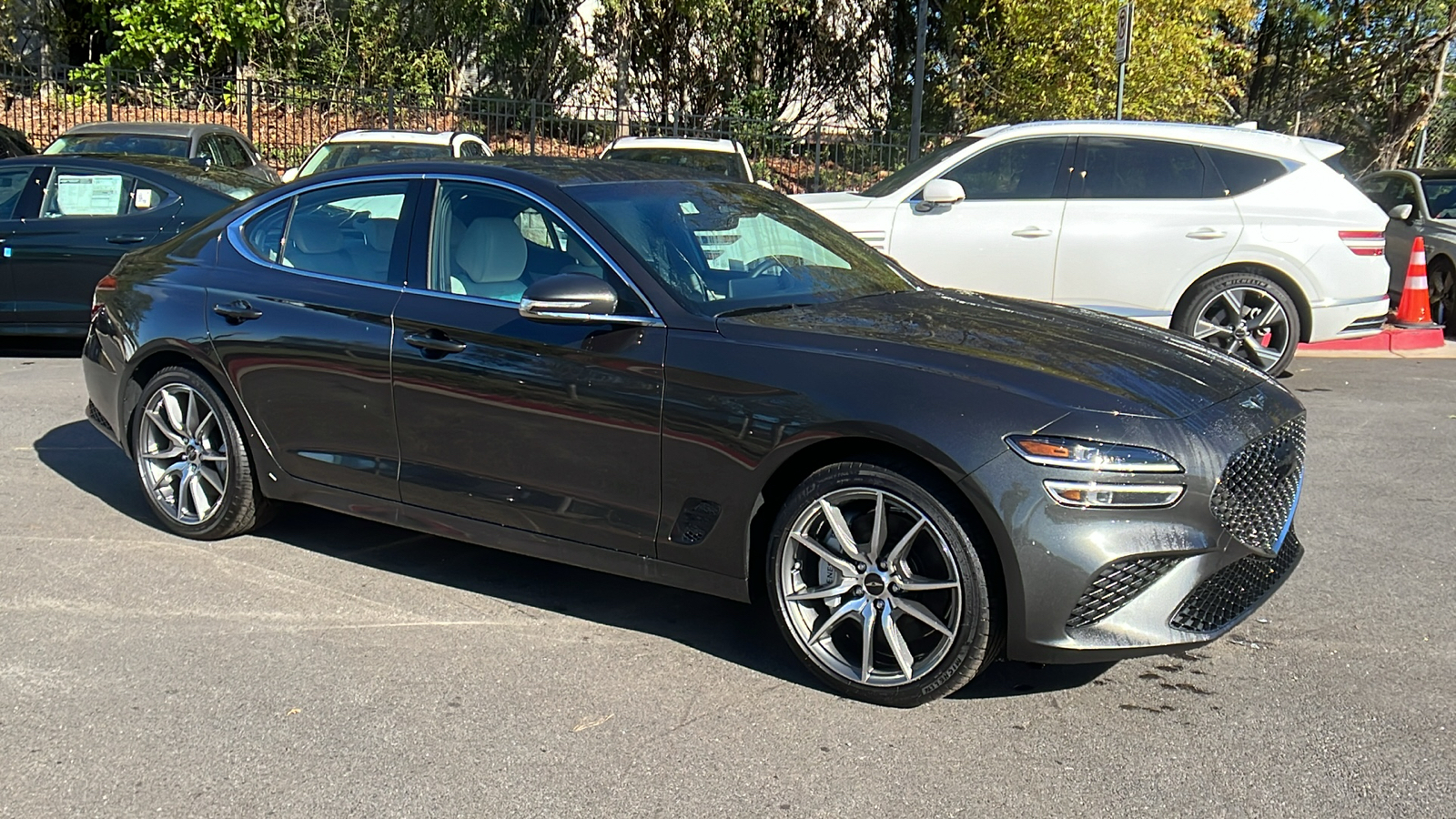 2025 Genesis G70 2.5T 1