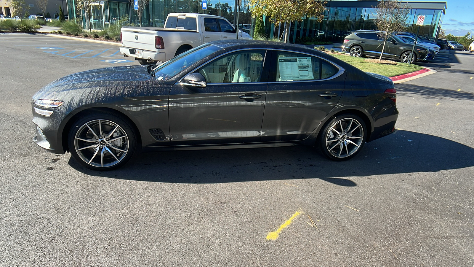 2025 Genesis G70 2.5T 4