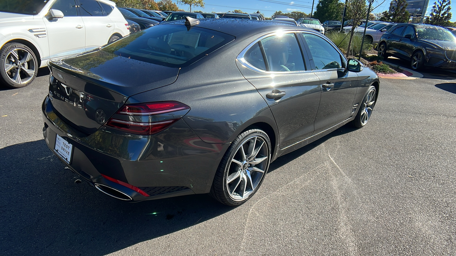 2025 Genesis G70 2.5T 7