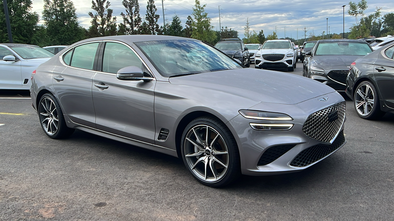 2025 Genesis G70 2.5T 1