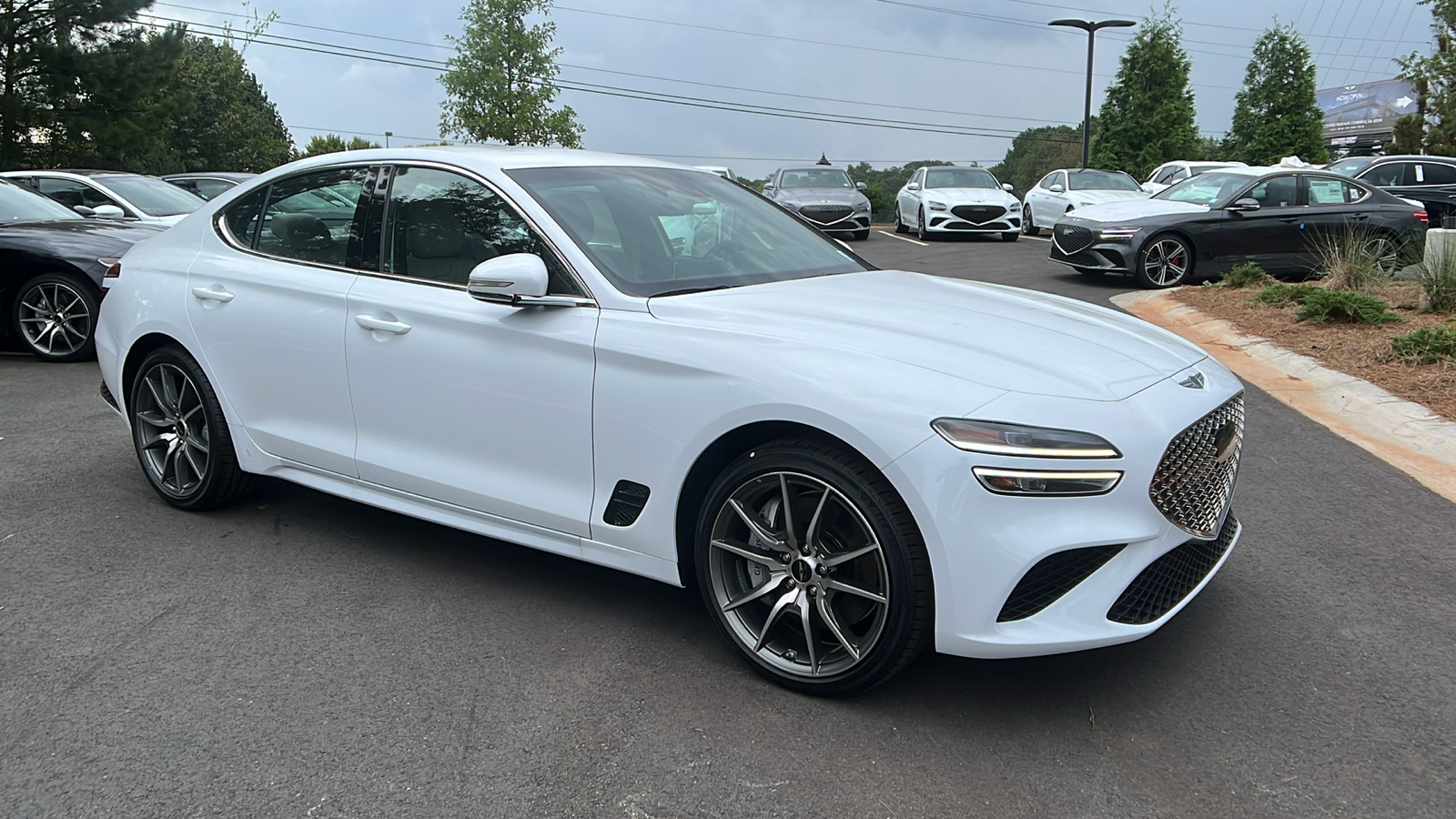 2025 Genesis G70 2.5T 1