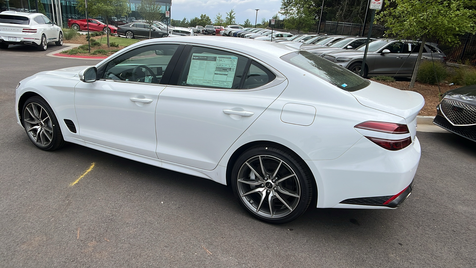 2025 Genesis G70 2.5T 15