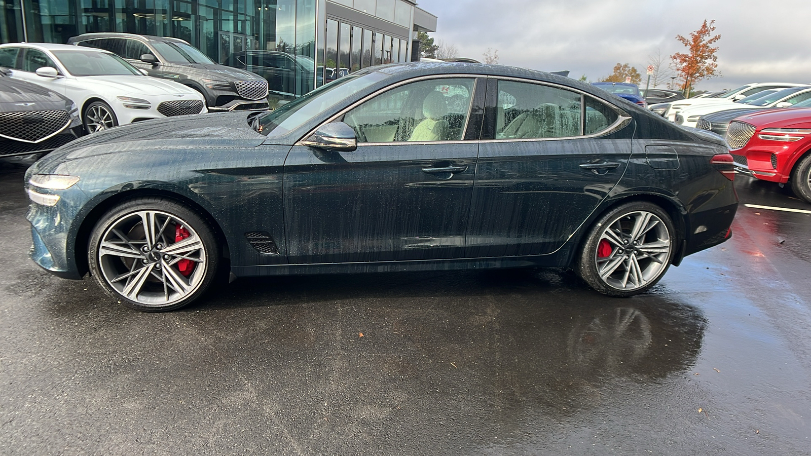 2025 Genesis G70 2.5T 4