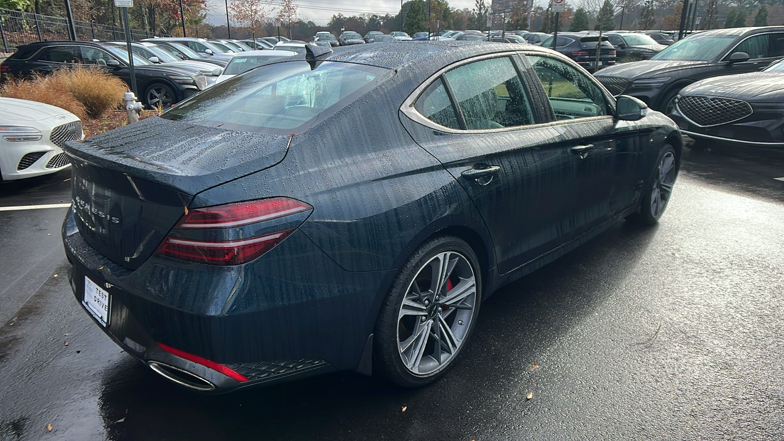 2025 Genesis G70 2.5T 7