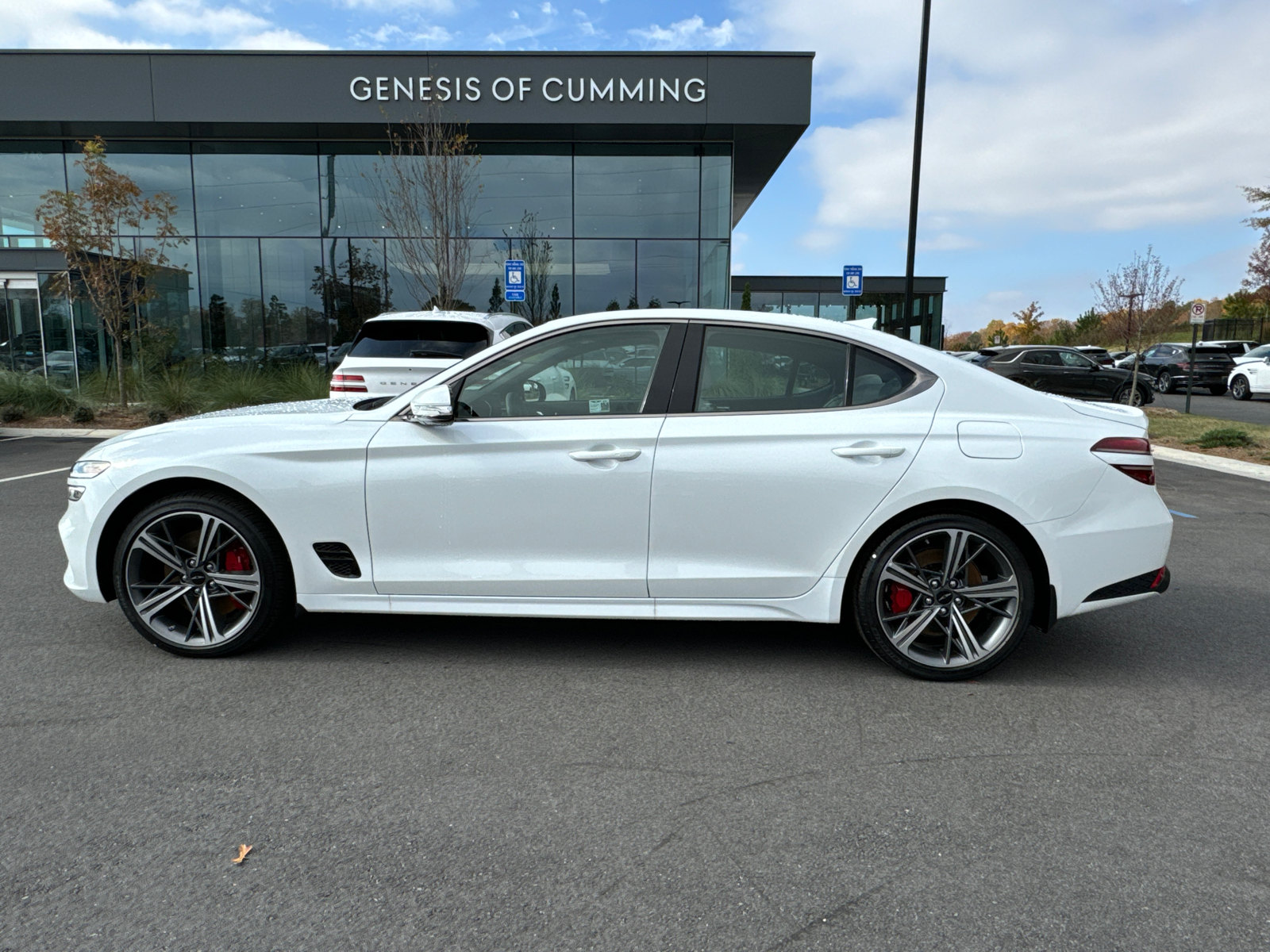 2025 Genesis G70 2.5T 4