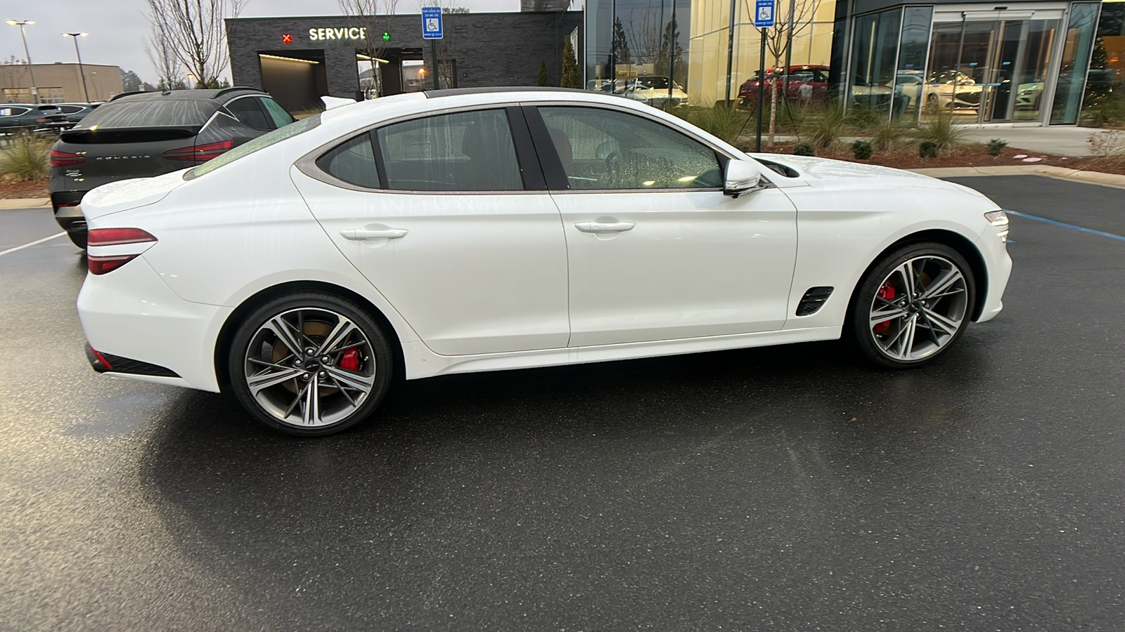 2025 Genesis G70 3.3T Sport Advanced 8