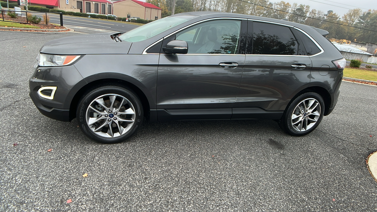 2016 Ford Edge Titanium 4