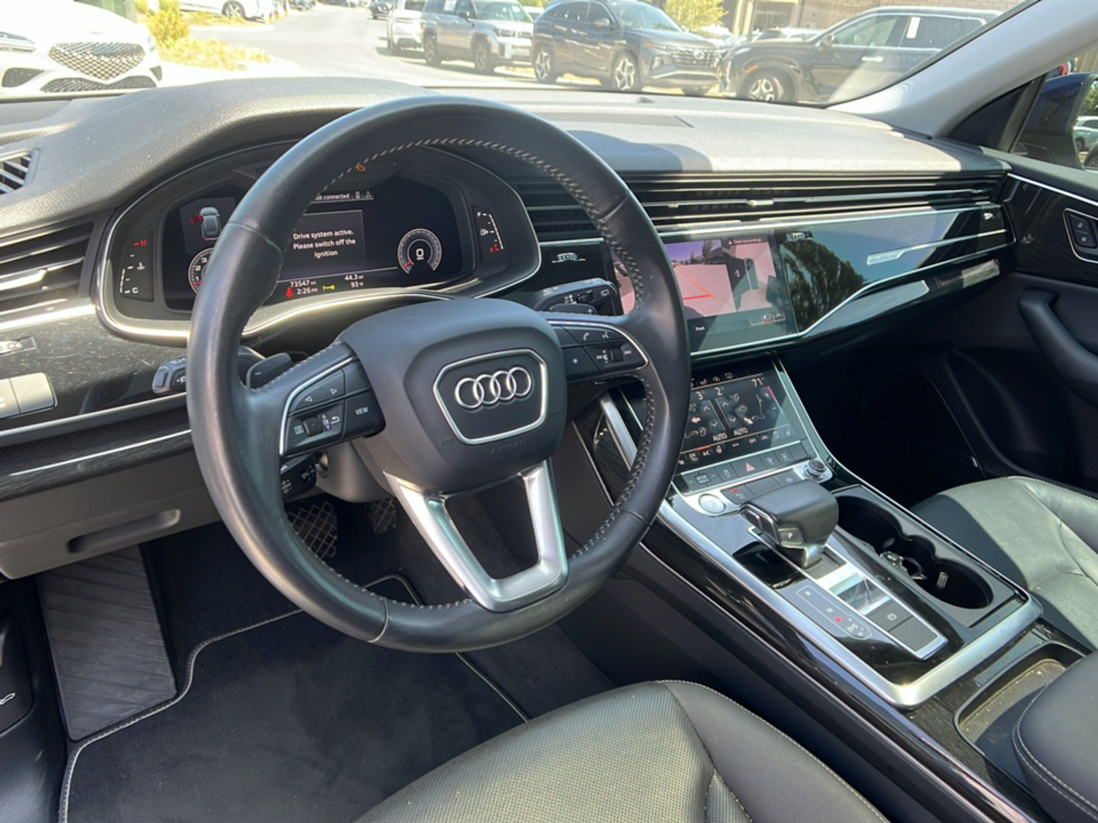 2019 Audi Q8  18