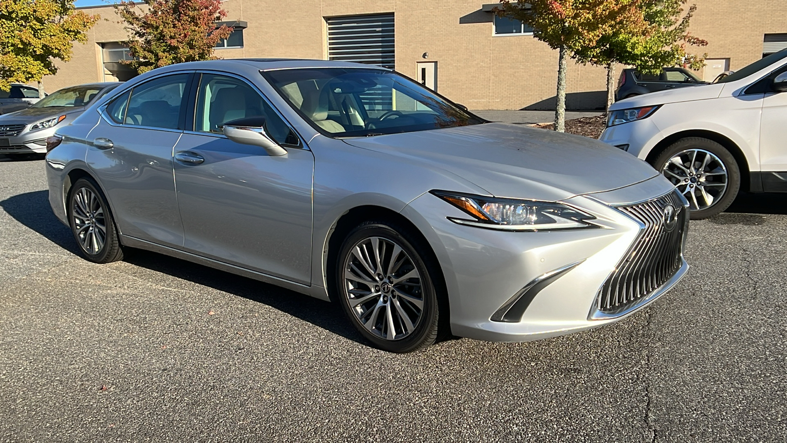 2019 Lexus ES 350 Luxury 1