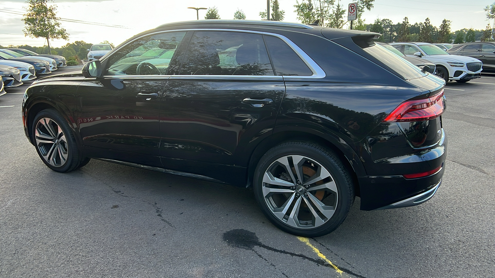 2019 Audi Q8  5