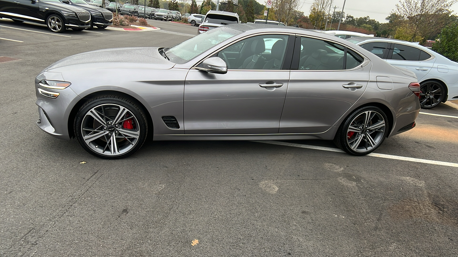 2024 Genesis G70 2.5T 4