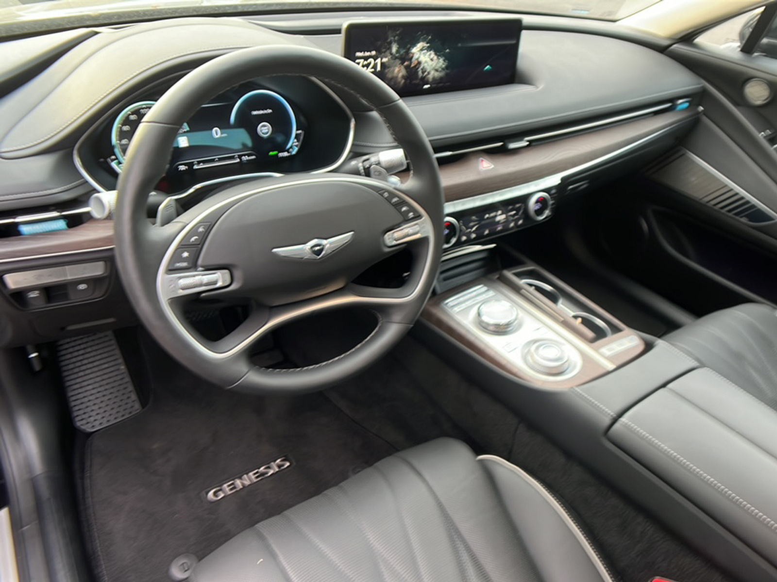 2023 Genesis Electrified G80 Base 18