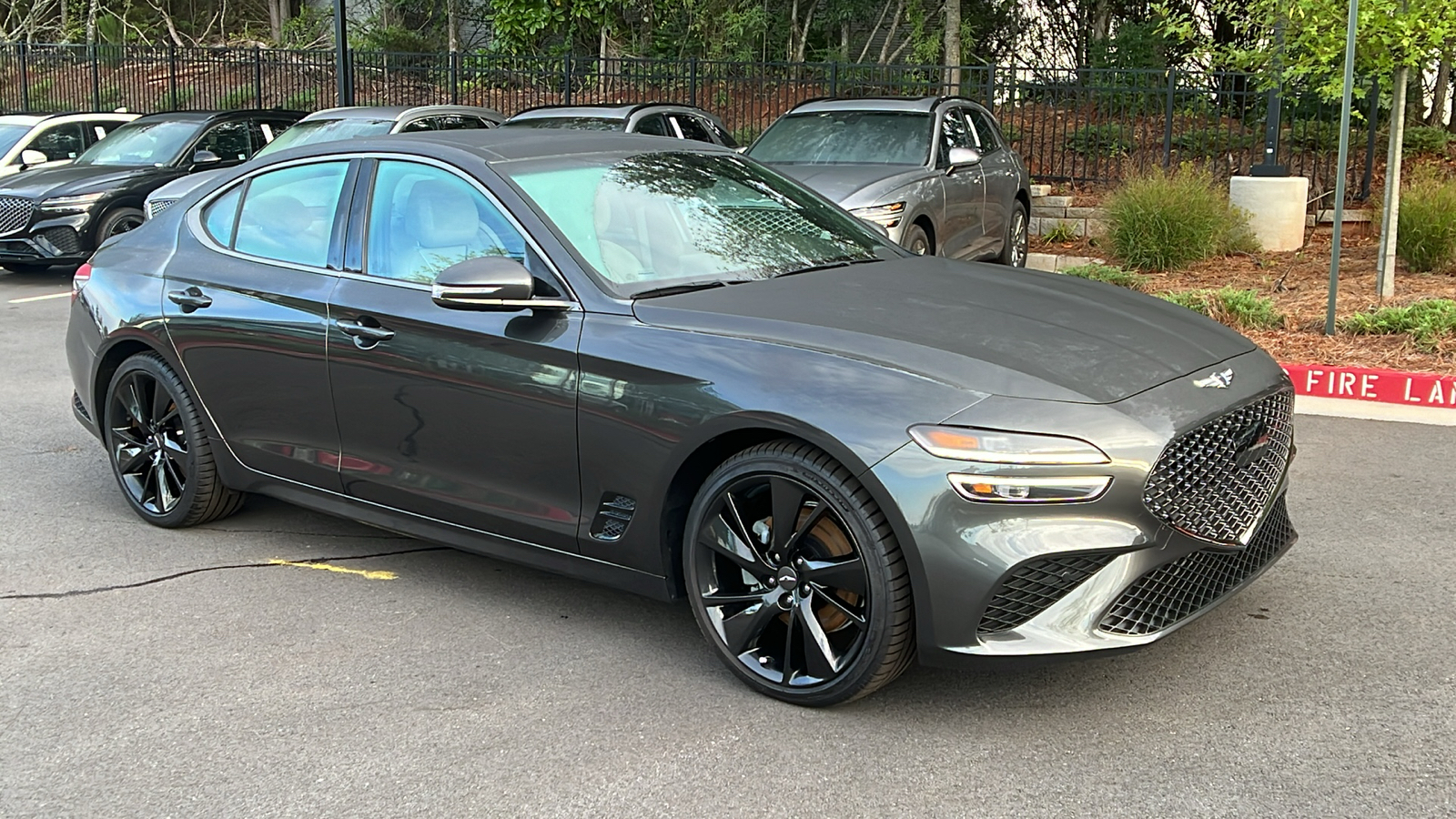 2023 Genesis G70 2.0T 1