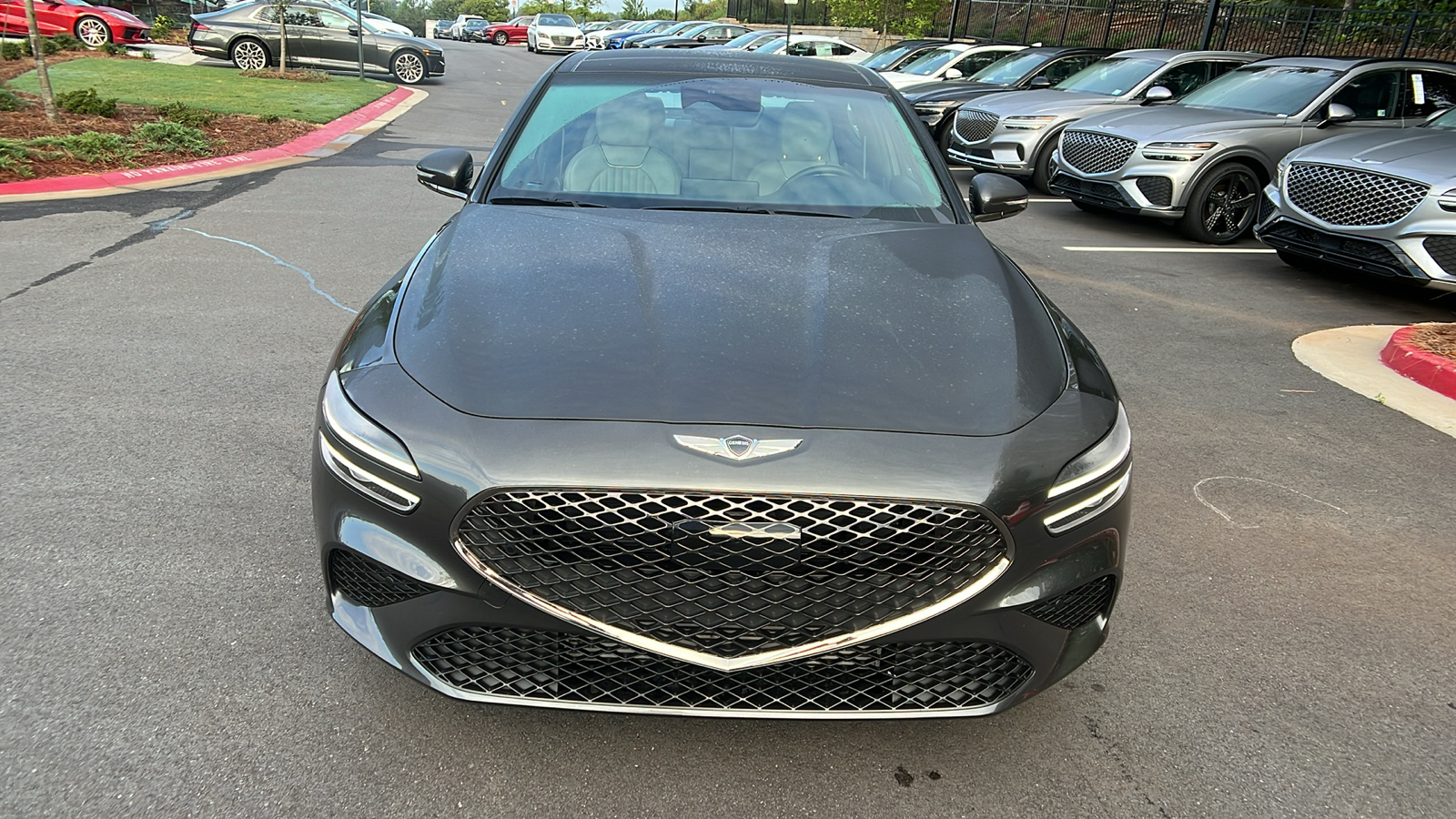 2023 Genesis G70 2.0T 2