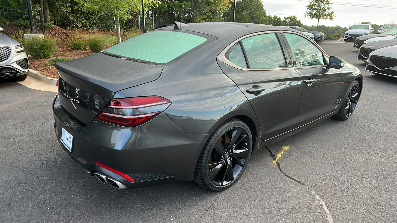 2023 Genesis G70 2.0T 7