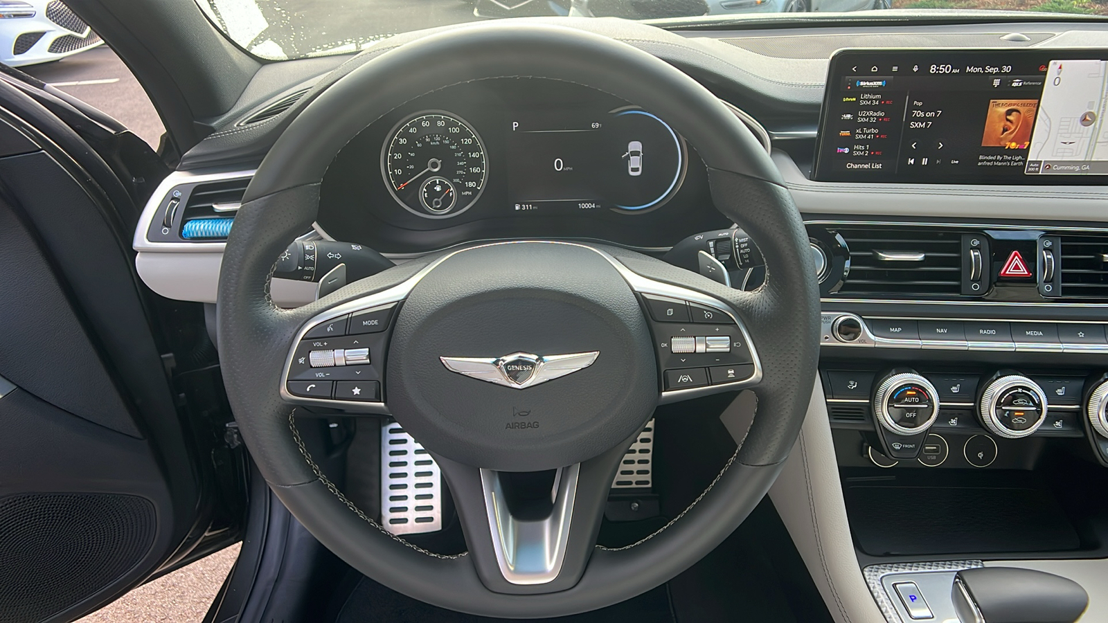 2023 Genesis G70 2.0T 21