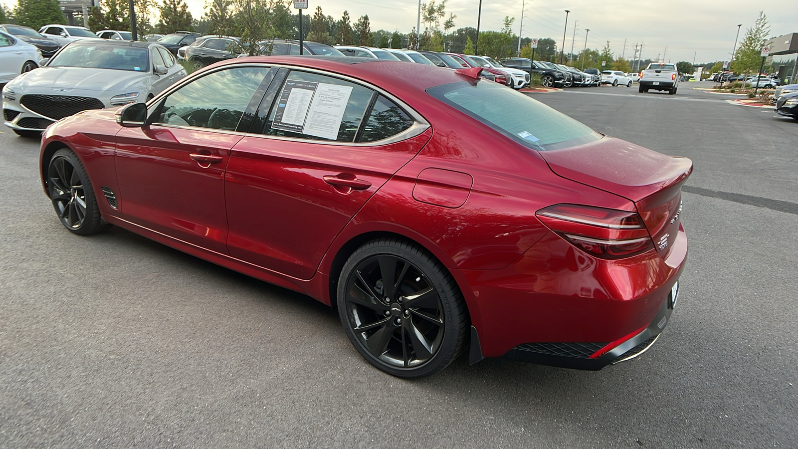 2023 Genesis G70 2.0T 5