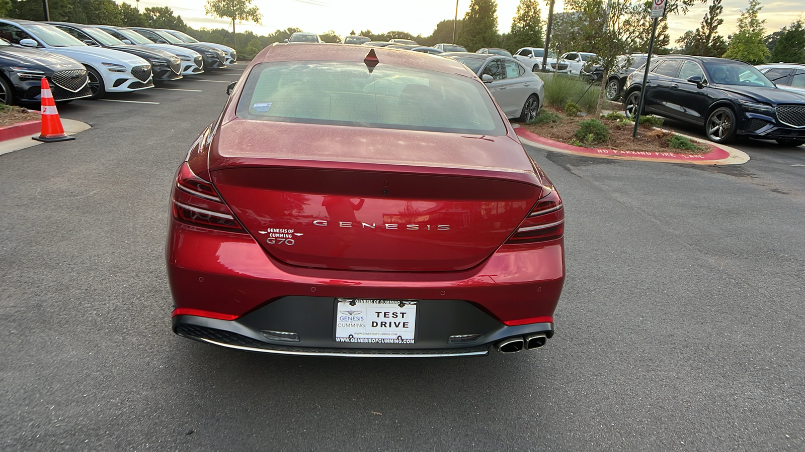 2023 Genesis G70 2.0T 6