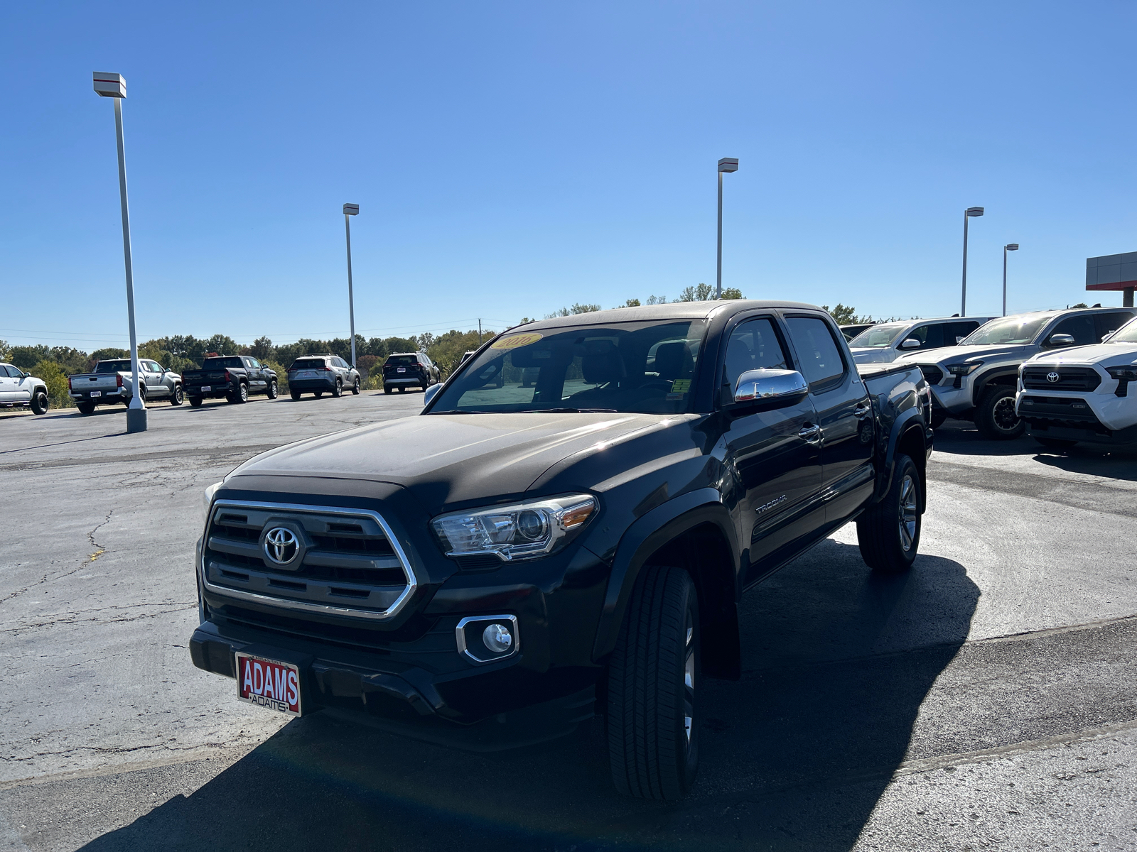 2016 Toyota Tacoma Limited 4