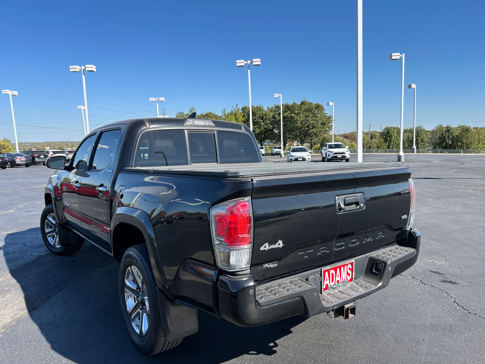 2016 Toyota Tacoma Limited 7