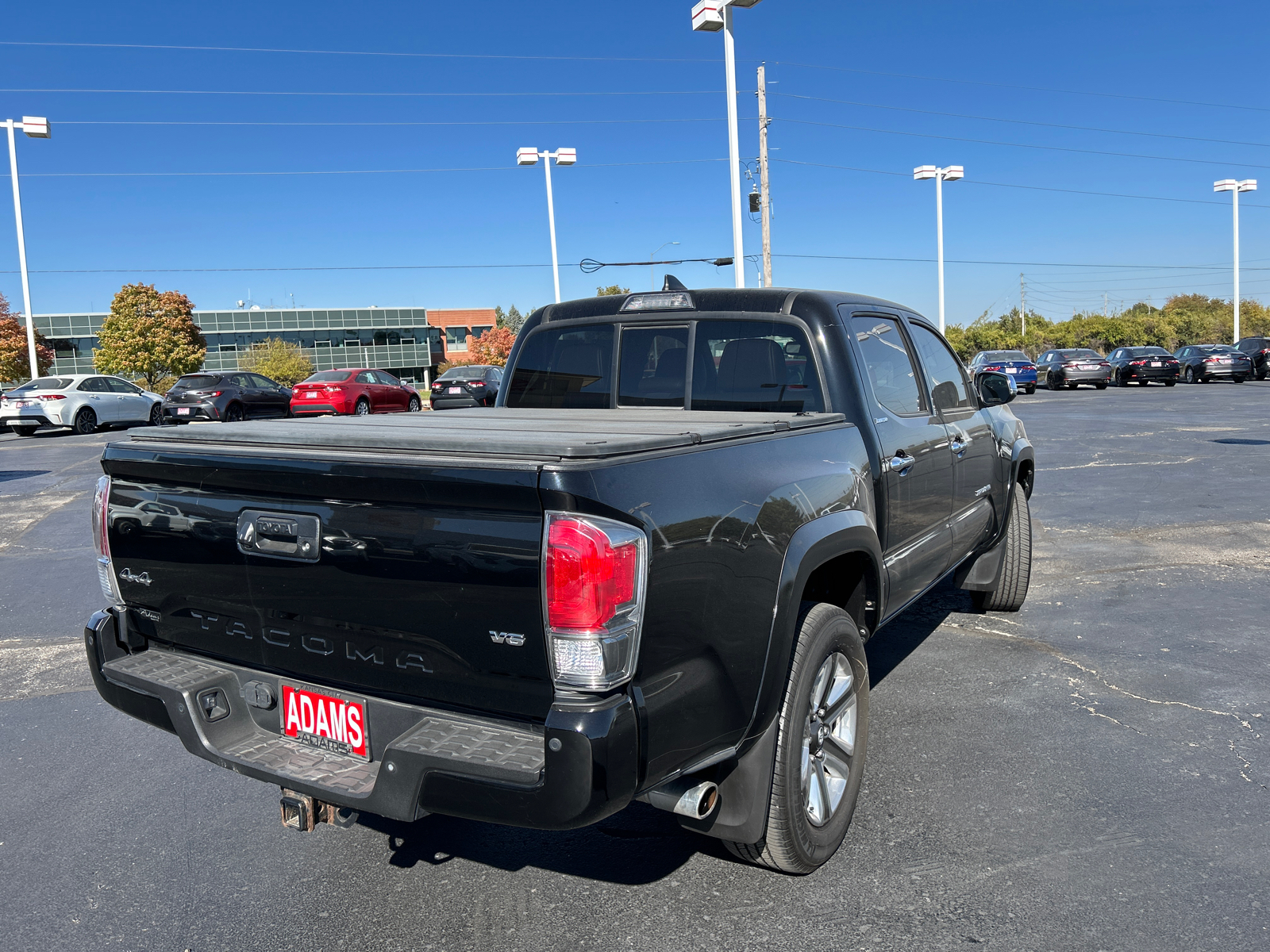 2016 Toyota Tacoma Limited 9