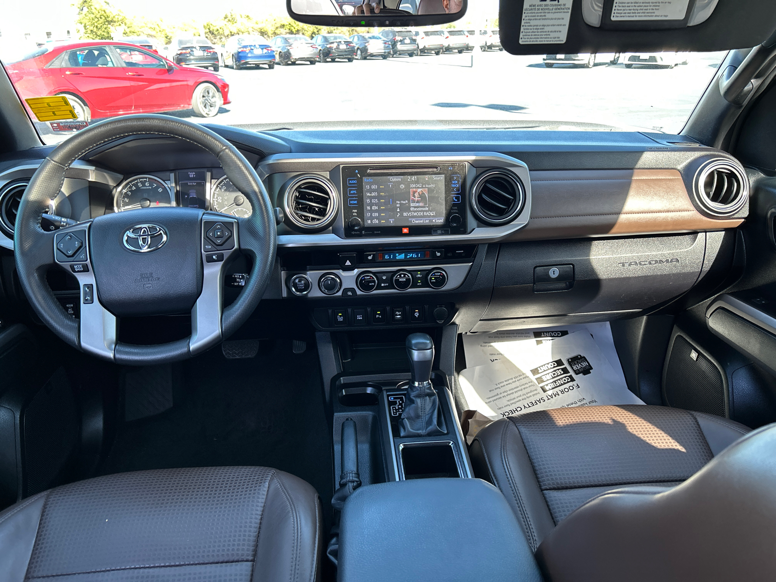 2016 Toyota Tacoma Limited 14