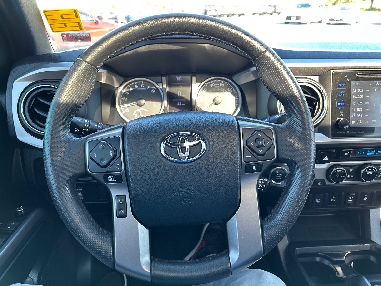 2016 Toyota Tacoma Limited 24