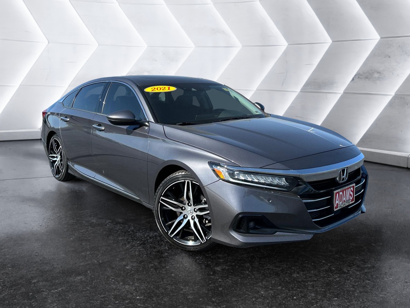 2021 Honda Accord Sedan Touring 1