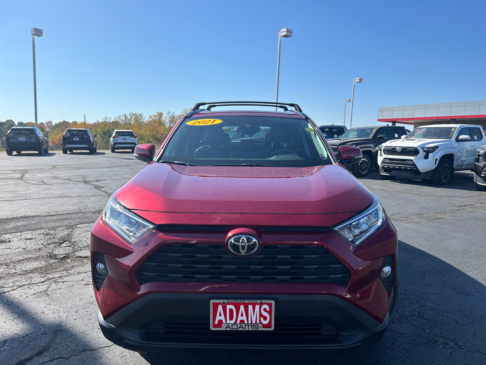 2021 Toyota RAV4 XLE Premium 3