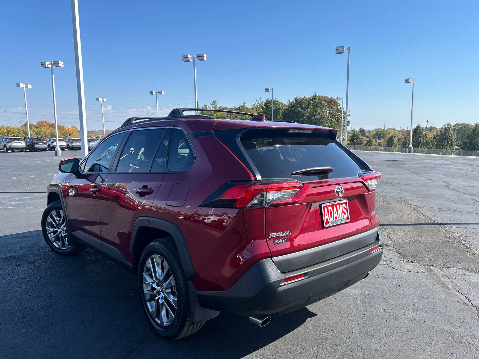 2021 Toyota RAV4 XLE Premium 7