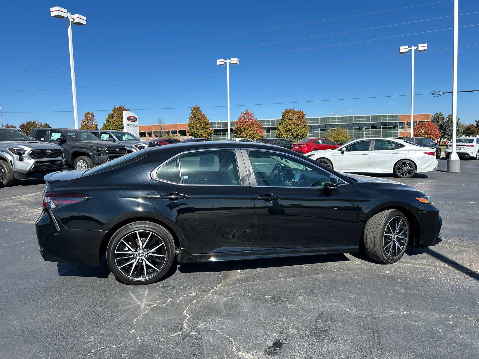 2021 Toyota Camry SE 10