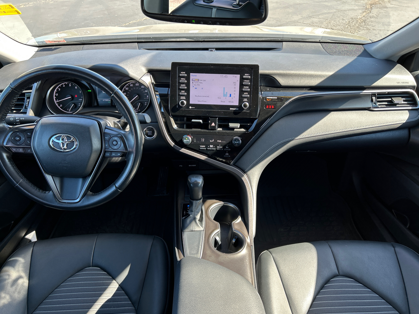 2021 Toyota Camry SE 17