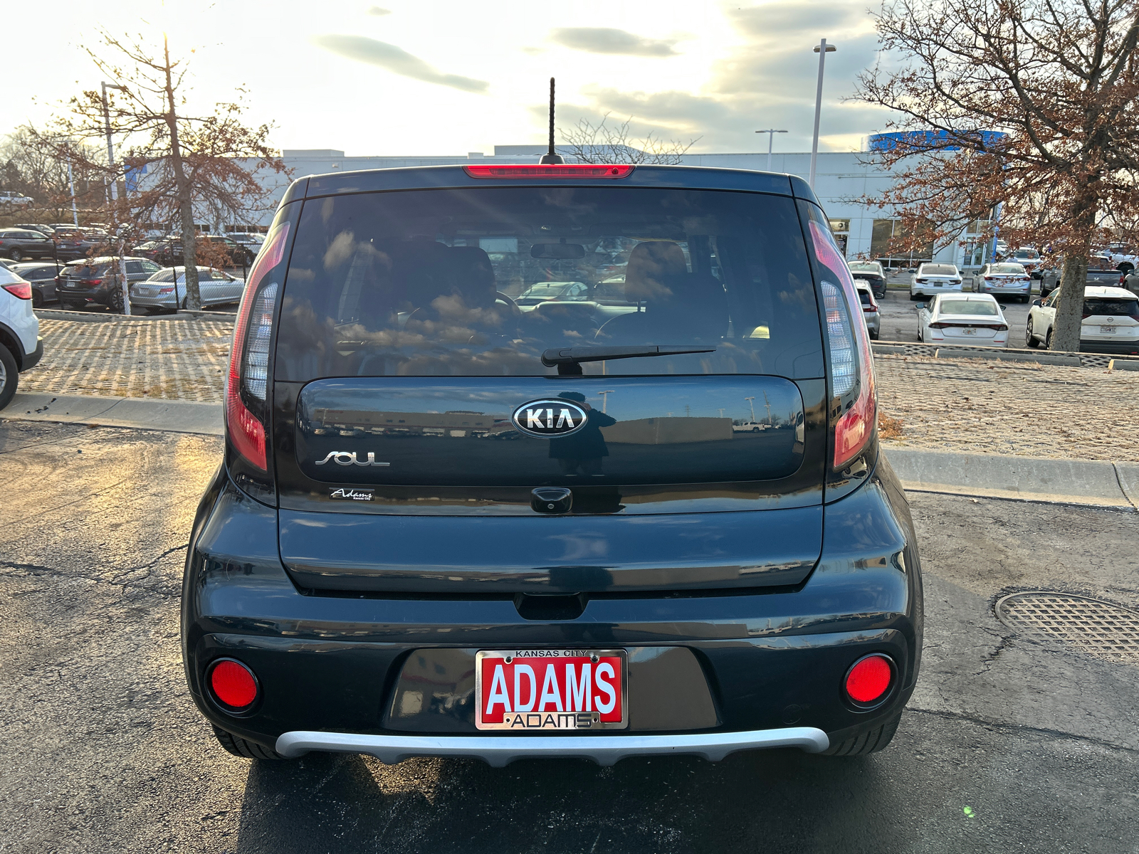 2017 Kia Soul + 8