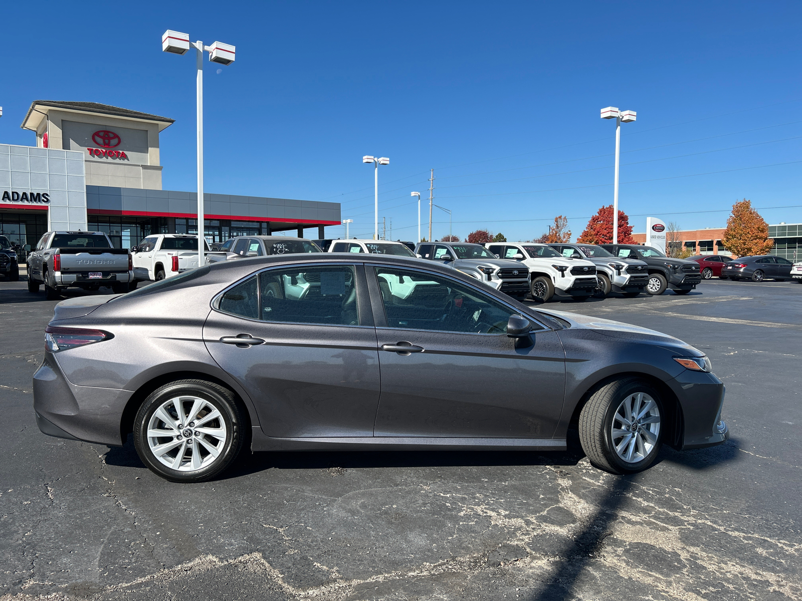 2022 Toyota Camry LE 10