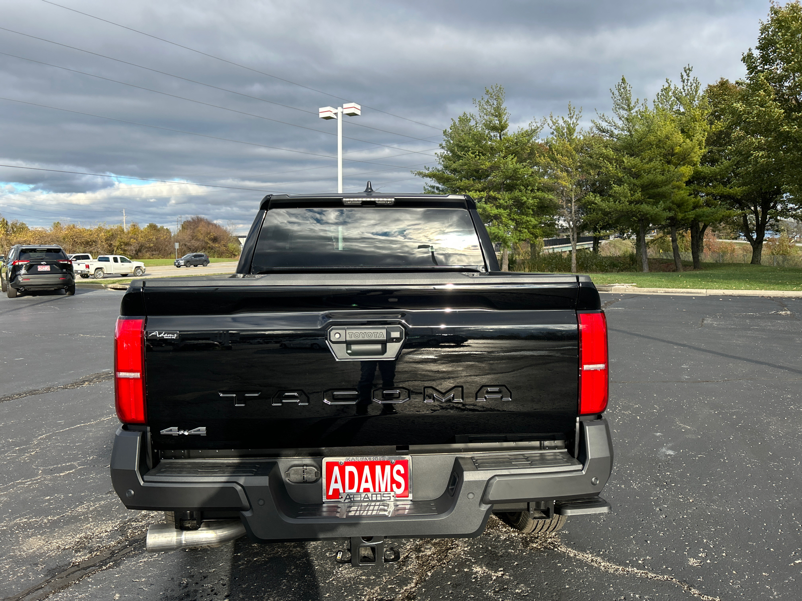 2024 Toyota Tacoma 4WD SR 8