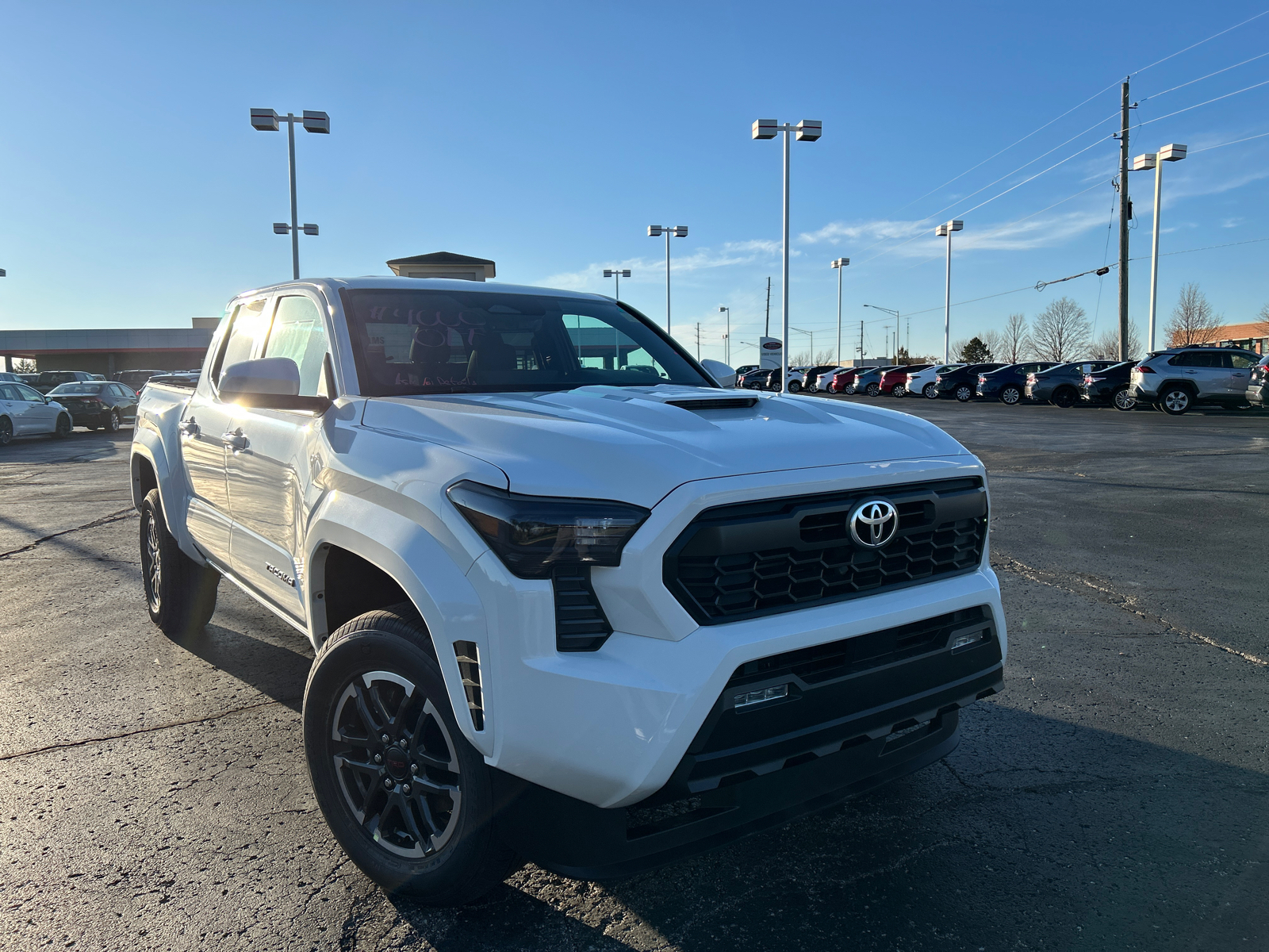 2024 Toyota Tacoma 4WD TRD Sport 2