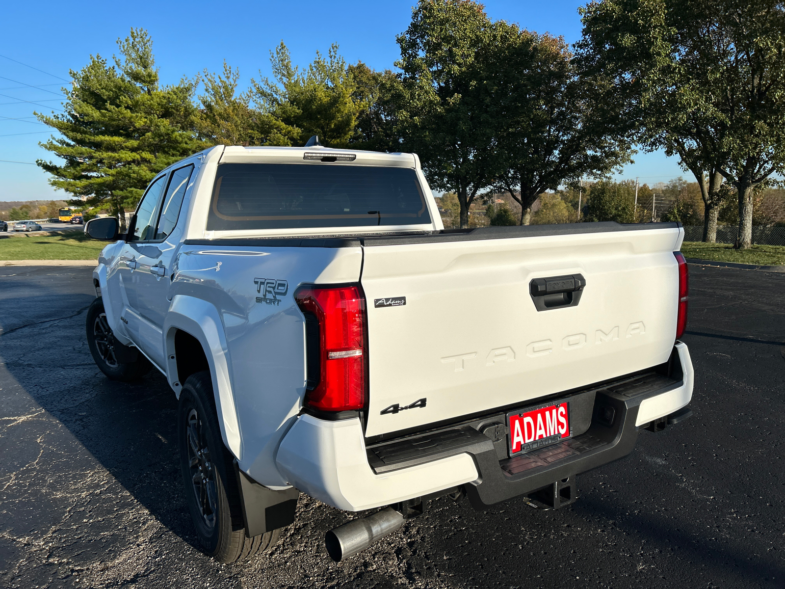 2024 Toyota Tacoma 4WD TRD Sport 8