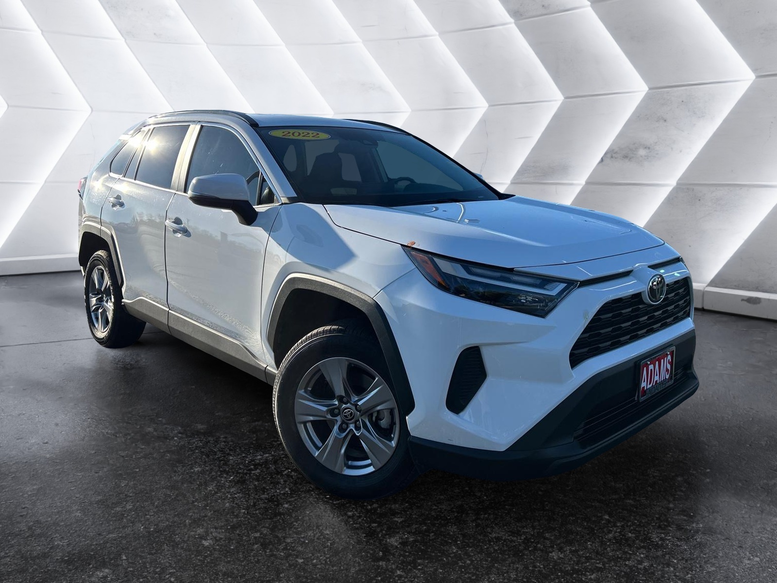 2022 Toyota RAV4 XLE 1