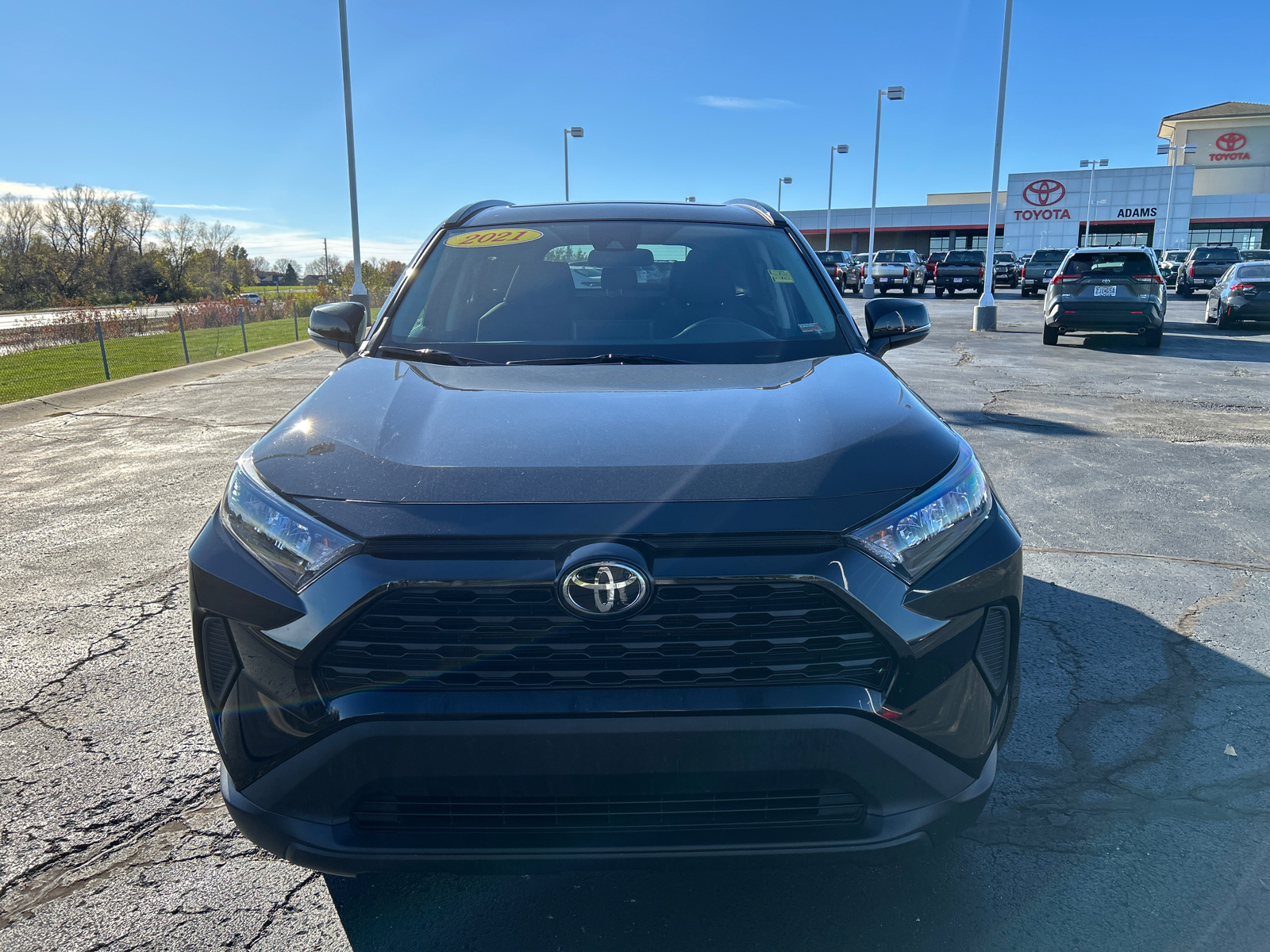 2021 Toyota RAV4 LE 3