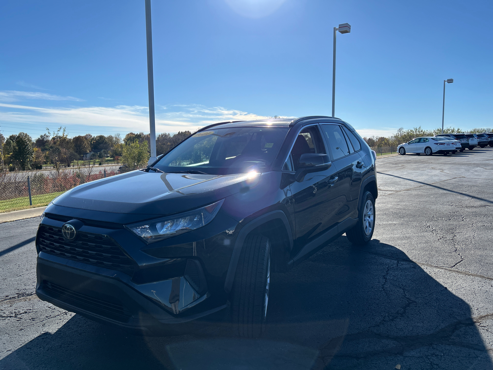 2021 Toyota RAV4 LE 4