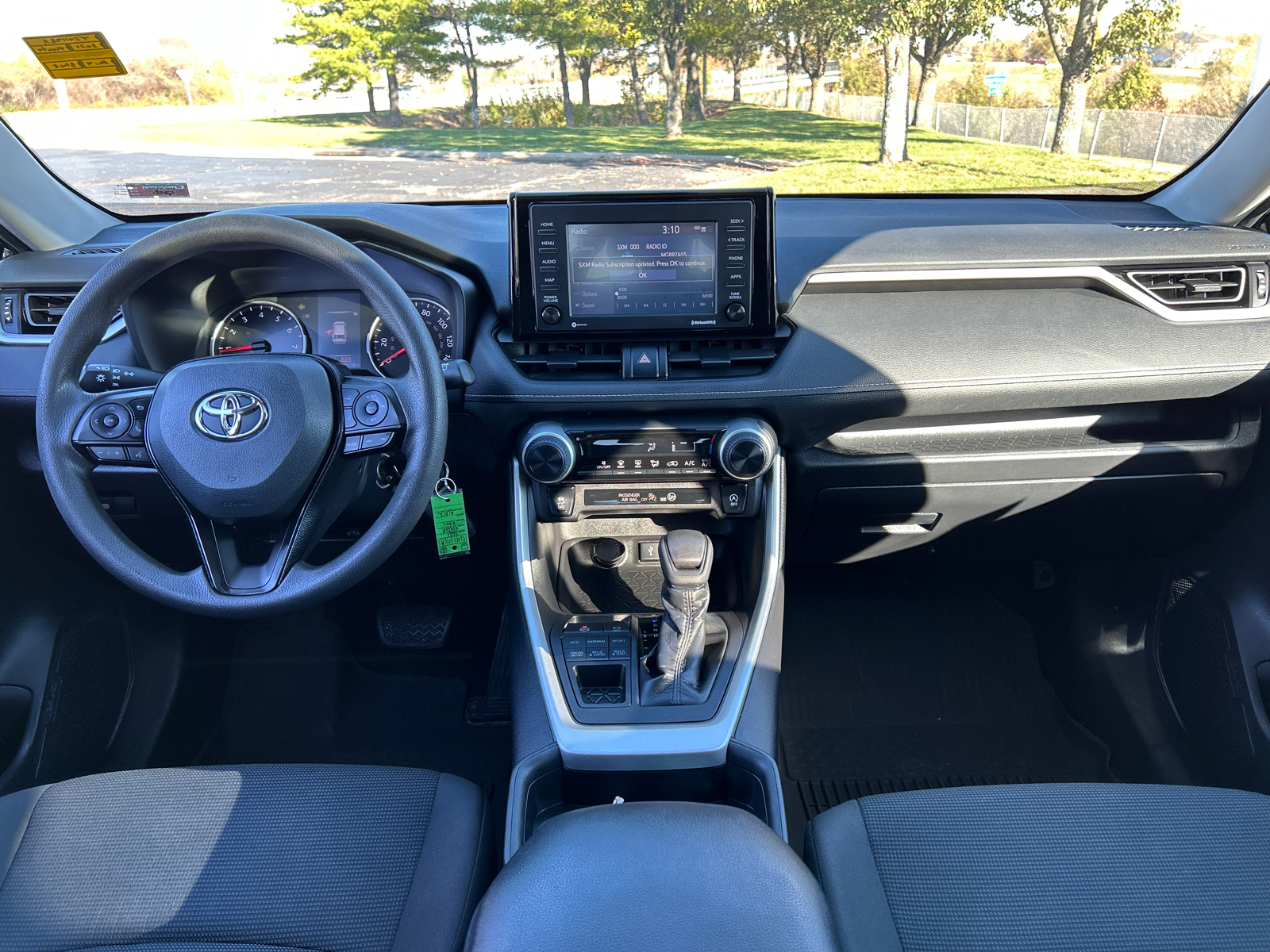 2021 Toyota RAV4 LE 15