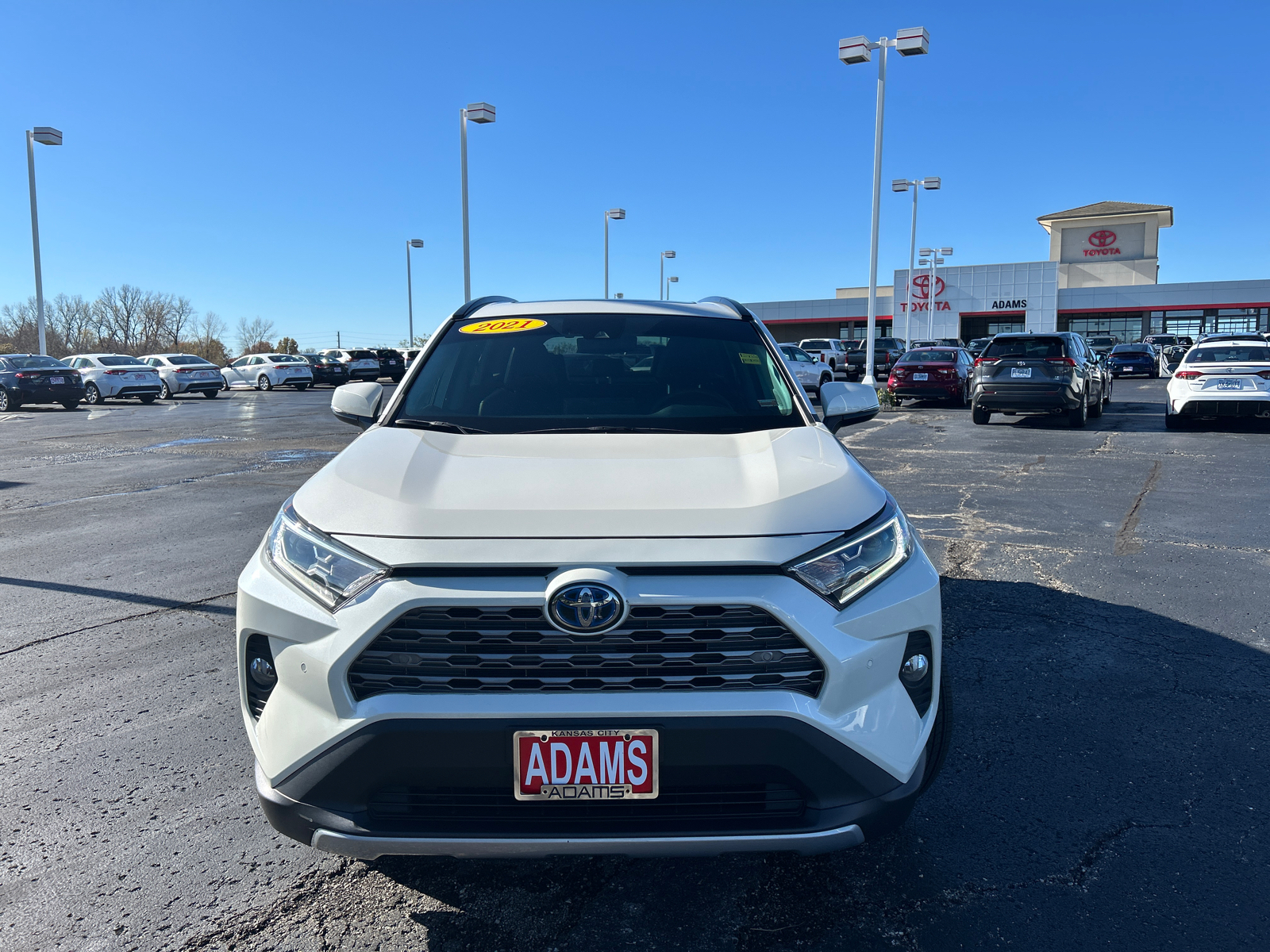 2021 Toyota RAV4 Hybrid Limited 3