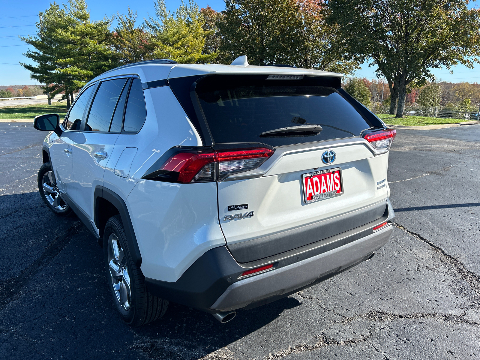 2021 Toyota RAV4 Hybrid Limited 7