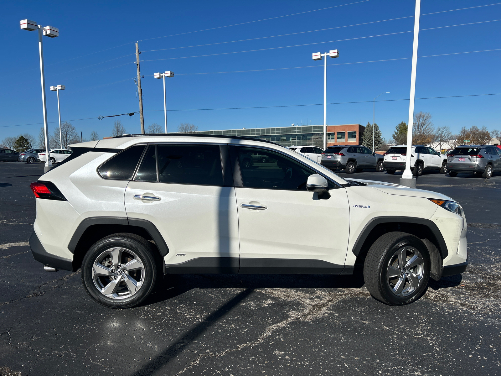 2021 Toyota RAV4 Hybrid Limited 10